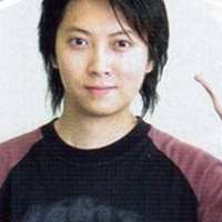 梁伟德