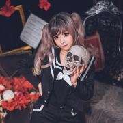 蓝裳