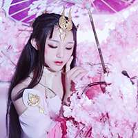 允七