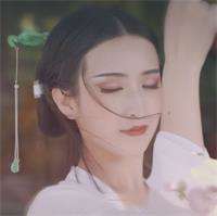 頎三