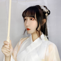 鹿柒
